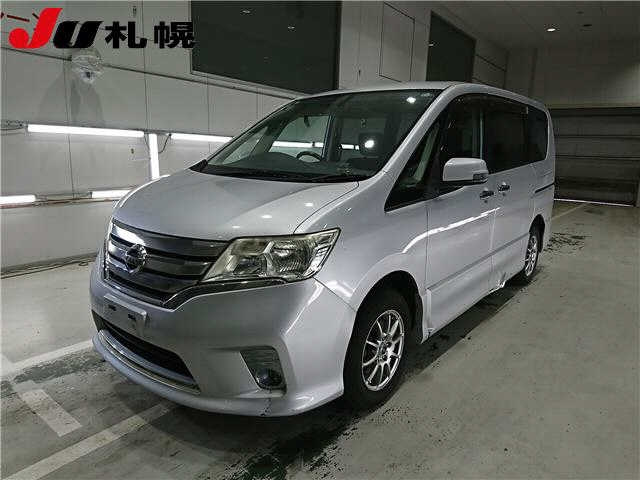 NISSAN SERENA 2011