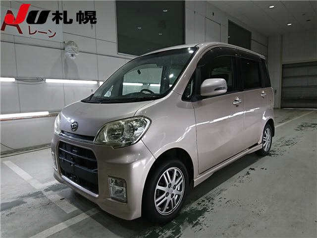 DAIHATSU TANTO EXE 2010