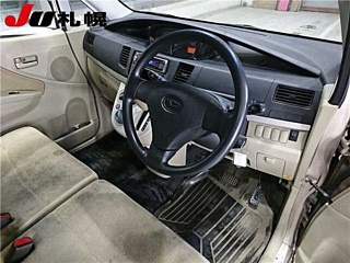 DAIHATSU MOVE 2010
