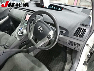 TOYOTA PRIUS 2010