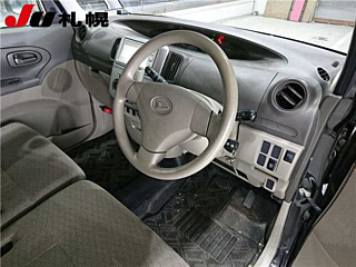DAIHATSU TANTO 2012