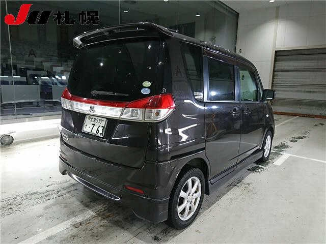 MITSUBISHI DELICA D2 2013