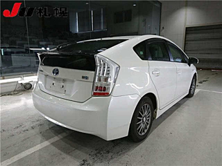 TOYOTA PRIUS 2010