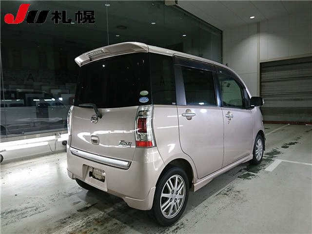 DAIHATSU TANTO EXE 2010