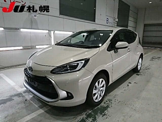 TOYOTA AQUA 2023