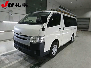TOYOTA HIACE VAN 2017