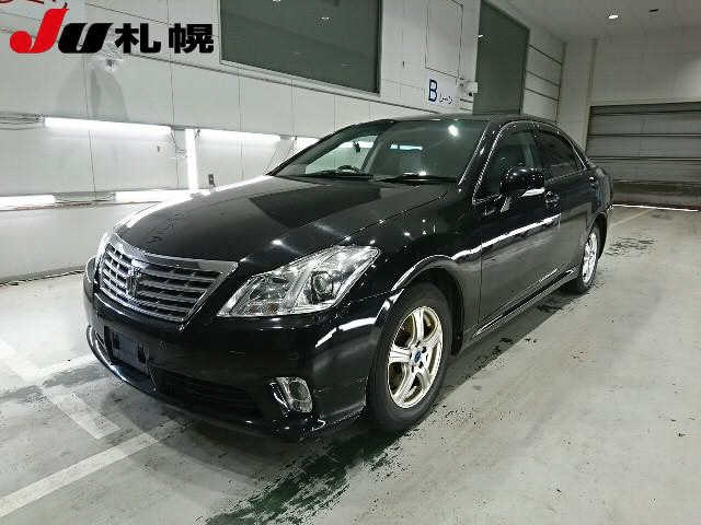 TOYOTA CROWN 2011