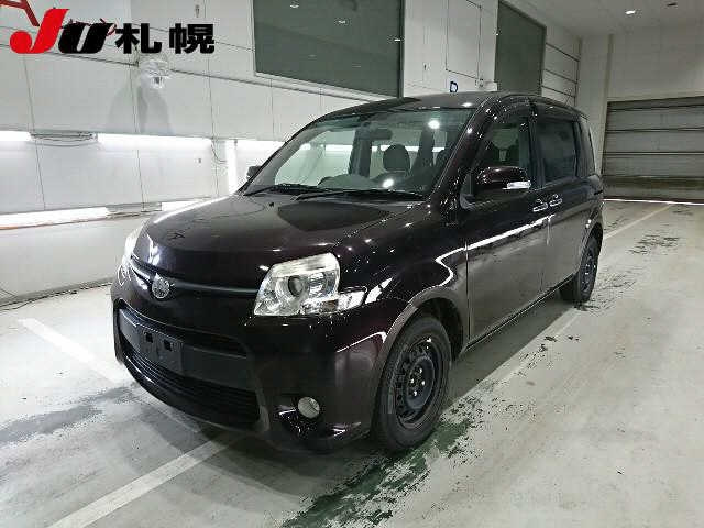 TOYOTA SIENTA 2011