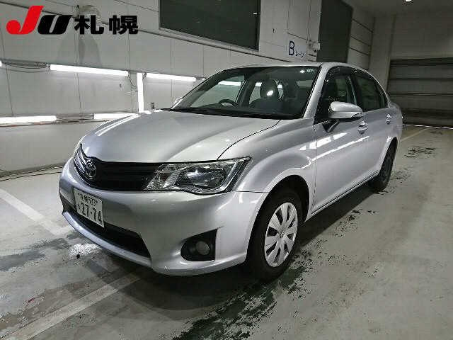 TOYOTA COROLLA AXIO 2013
