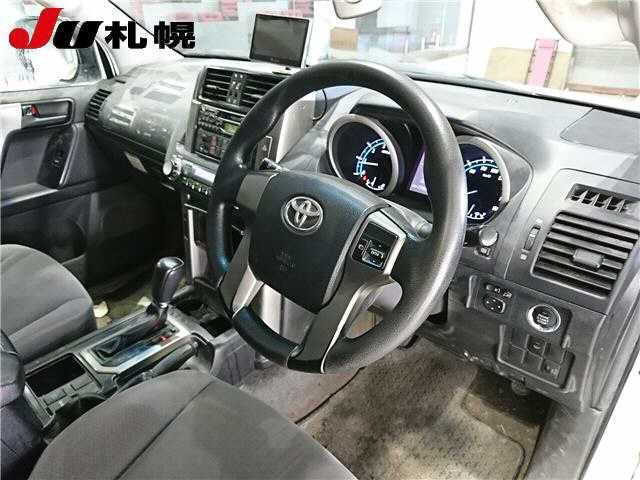TOYOTA LAND CRUISER PRADO 2010
