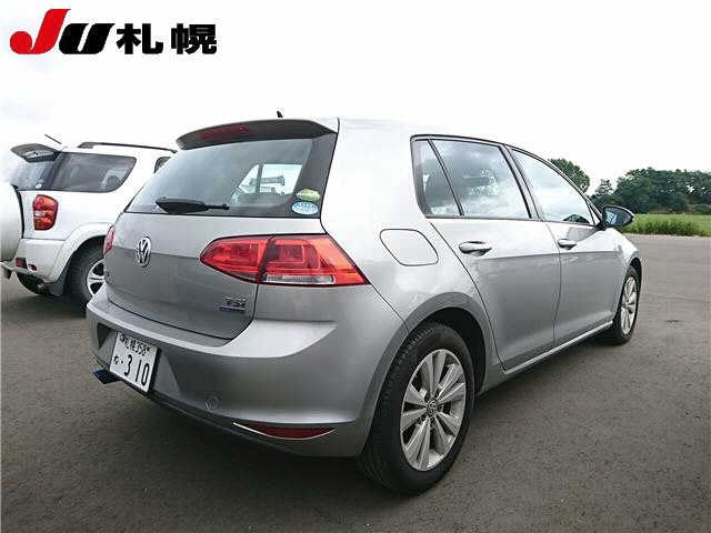 VOLKSWAGEN GOLF 2014