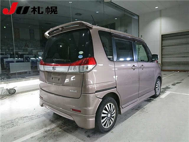 SUZUKI SOLIO 2011