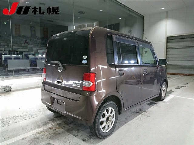 DAIHATSU MOVE CONTE 2010