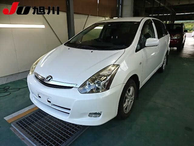 TOYOTA WISH 2009