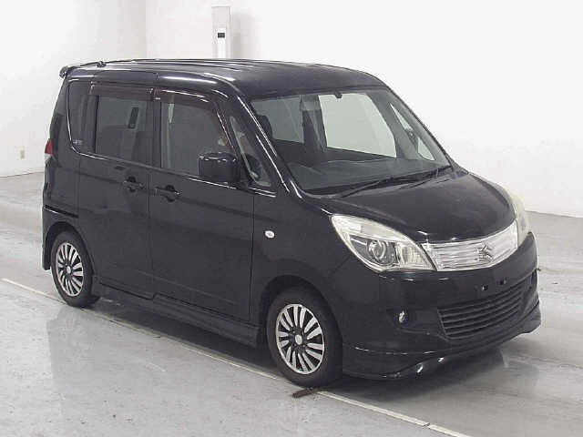 SUZUKI SOLIO 2011