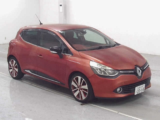 RENAULT LUTECIA 2014