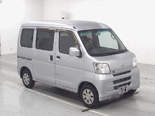 DAIHATSU HIJET VAN 2011