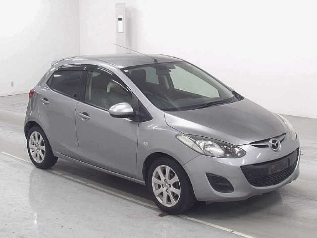 MAZDA DEMIO 2014