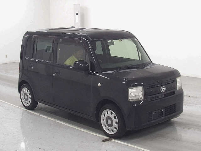 DAIHATSU MOVE CONTE 2013