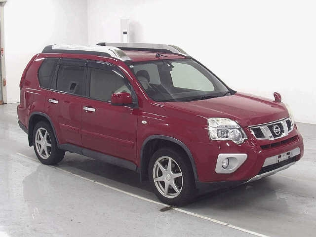 NISSAN X-TRAIL 2013