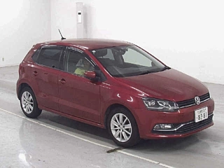 VOLKSWAGEN POLO 2016