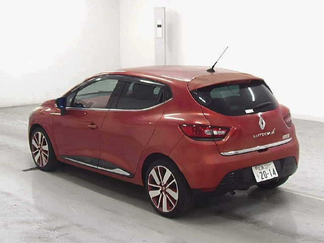 RENAULT LUTECIA 2014