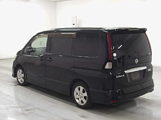 NISSAN SERENA 2010