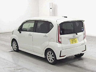 DAIHATSU MOVE 2015