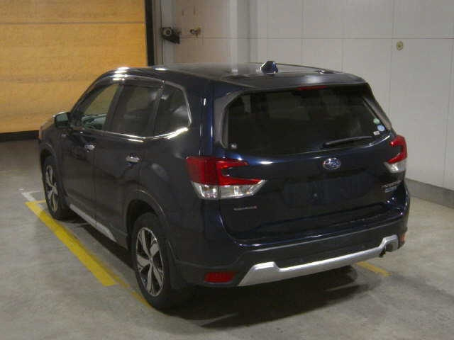 SUBARU FORESTER 2019