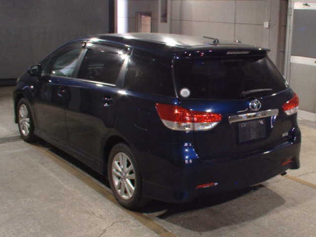 TOYOTA WISH 2009