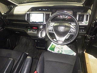 HONDA STEP WAGON 2013