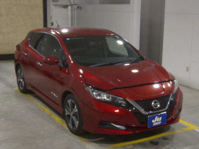 NISSAN LEAF 2017