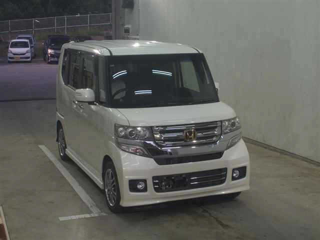 HONDA N BOX 2015