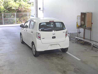 DAIHATSU MIRA E S 2014
