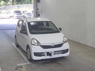 DAIHATSU MIRA E S 2014