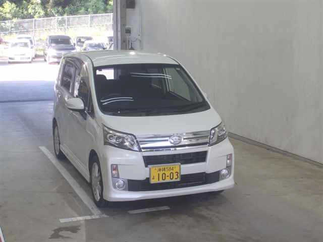DAIHATSU MOVE 2014