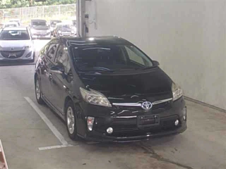 TOYOTA PRIUS 2014