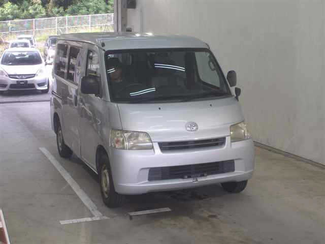 TOYOTA LITE ACE VAN 2015