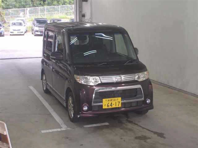 DAIHATSU TANTO 2012