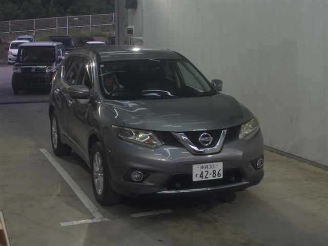 NISSAN X-TRAIL 2014