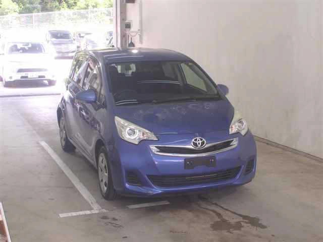 TOYOTA RACTIS 2014