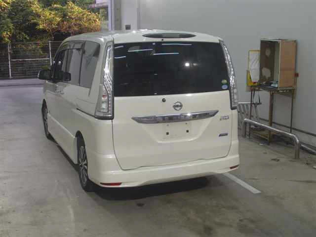 NISSAN SERENA 2014