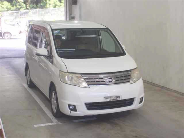 NISSAN SERENA 2009