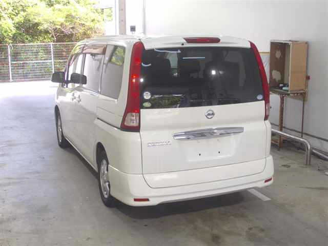 NISSAN SERENA 2009