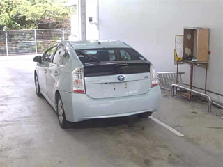 TOYOTA PRIUS 2011