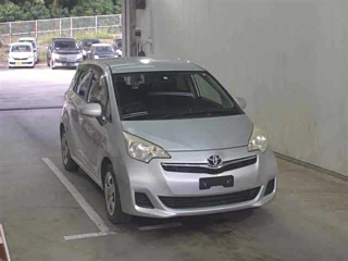 TOYOTA RACTIS 2013