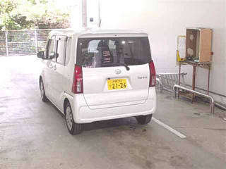 DAIHATSU TANTO 2021
