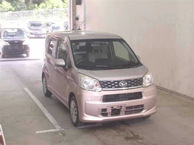 DAIHATSU MOVE 2015