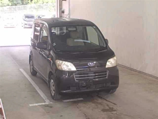 SUBARU LUCRA 2010