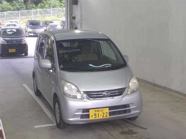 DAIHATSU MOVE 2009
